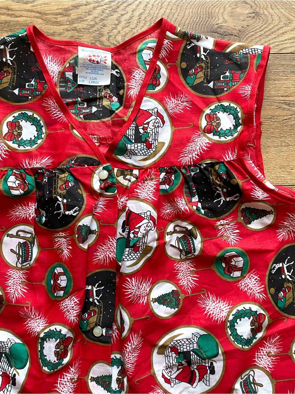 Artistic Creation VTG Christmas Smock Vest Apron Pearl Snap Santa Tree Print AOP